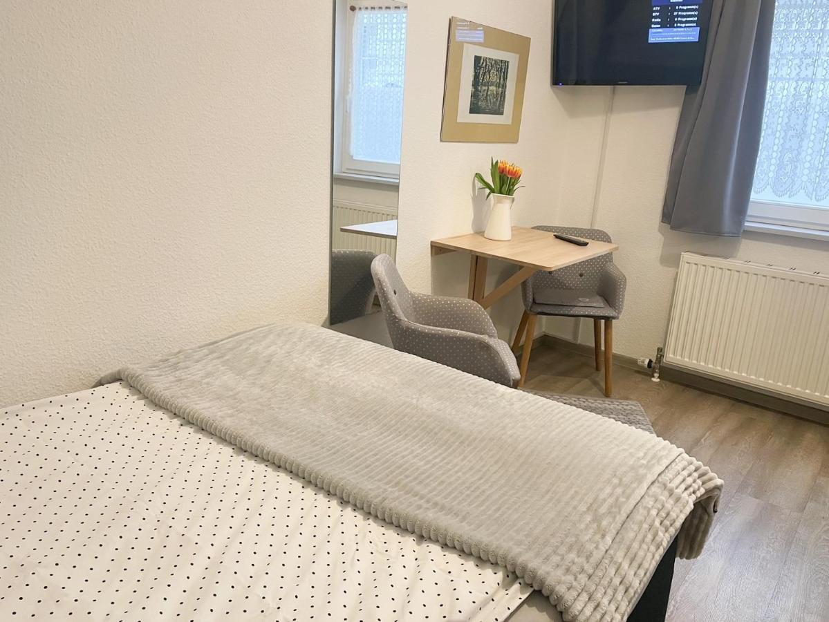 Ferienzimmer Adalonia Ξενοδοχείο Γκράιφσβαλντ Εξωτερικό φωτογραφία